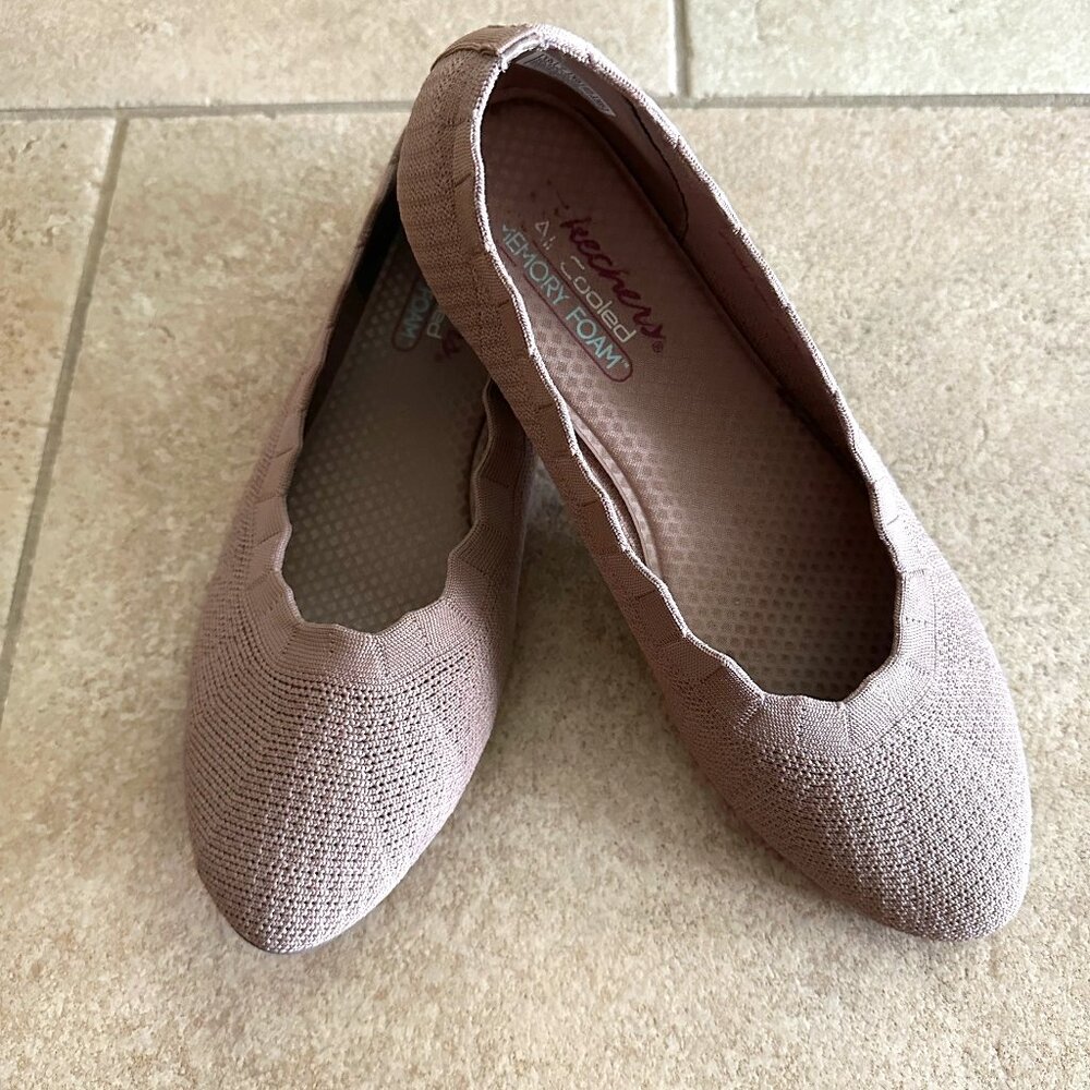 Skechers Womens Cleo 2.0 Love Spell